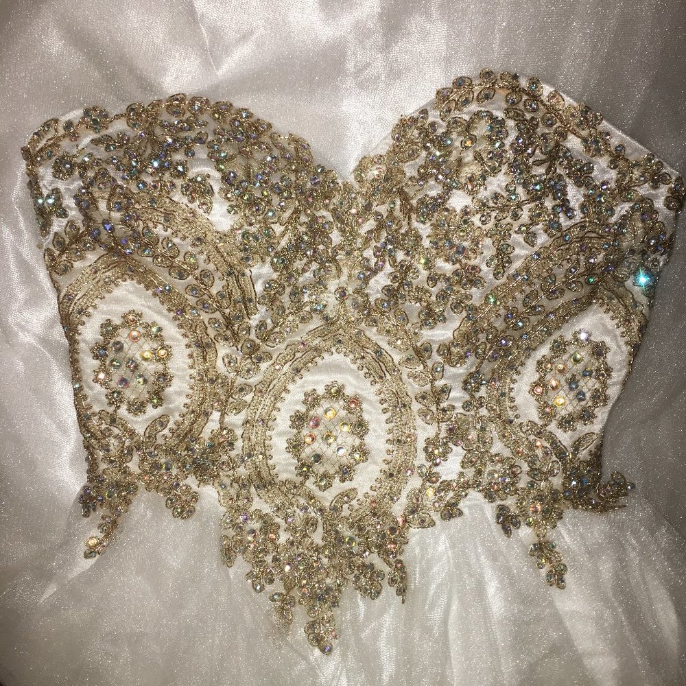 Gorgeous White & Gold Prom Dress